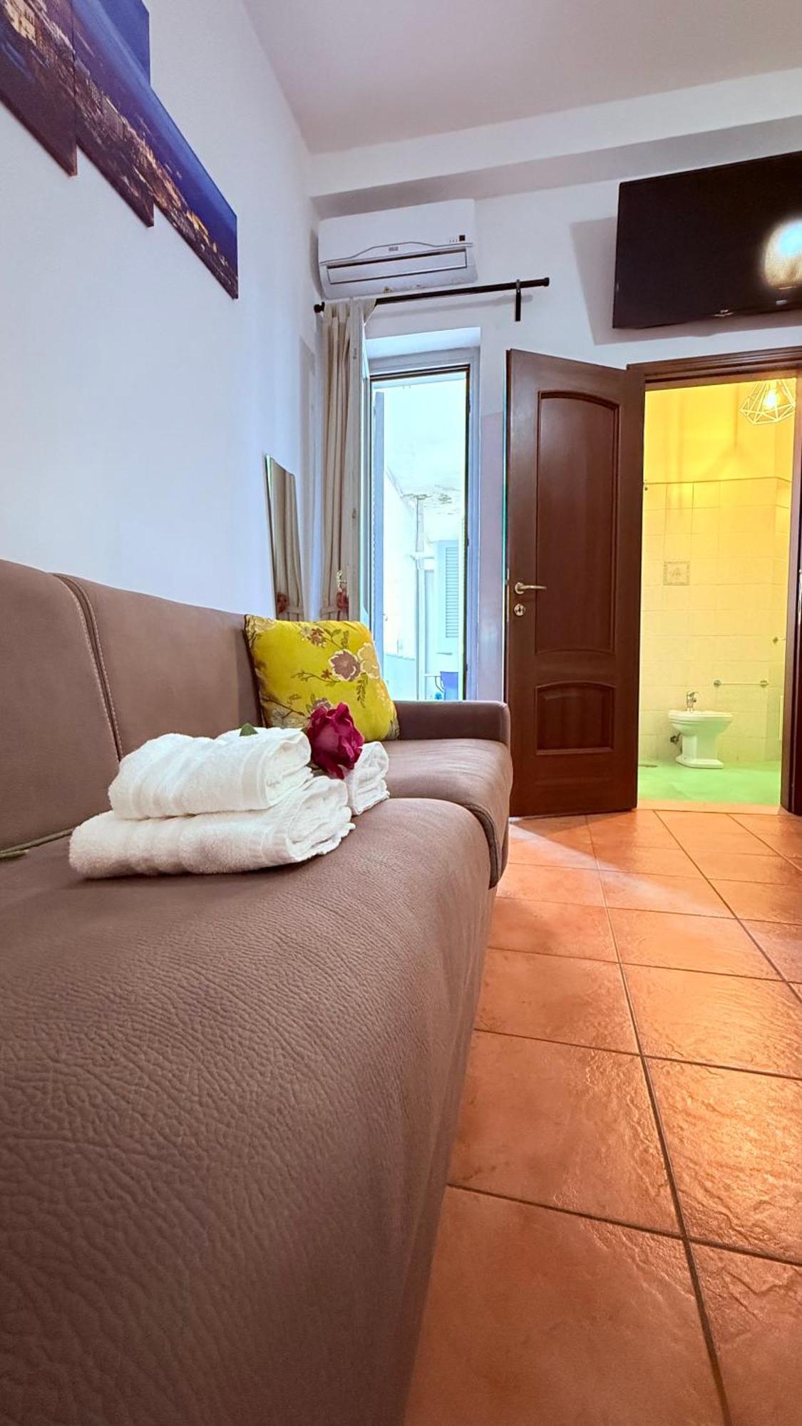 Vanvitelli Home Казерта Экстерьер фото